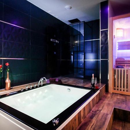 L'Ecrin Champenois - Suite Avec Balneo Et Sauna Prives Châlons-en-Champagne Екстериор снимка